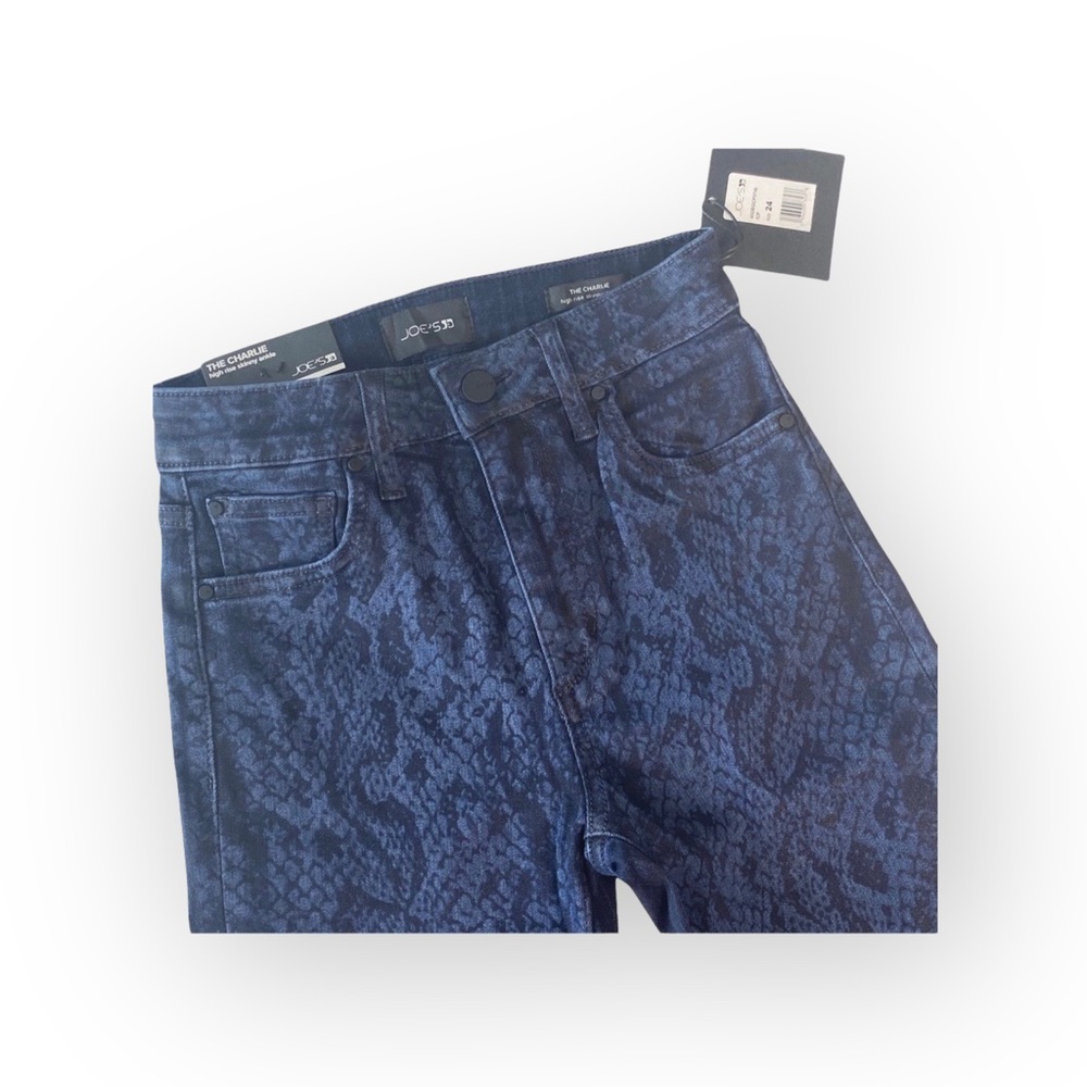 new Joe's Jeans ㋛ Charlie Skinny High Waist Jean ㋛ Coated Navy Python Print ㋛ - Picture 13 of 16